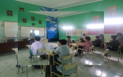 SMP – SMA QSBS Mencari Calon Santri Berprestasi